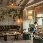 Lägenhet Boutique Fuente Real *